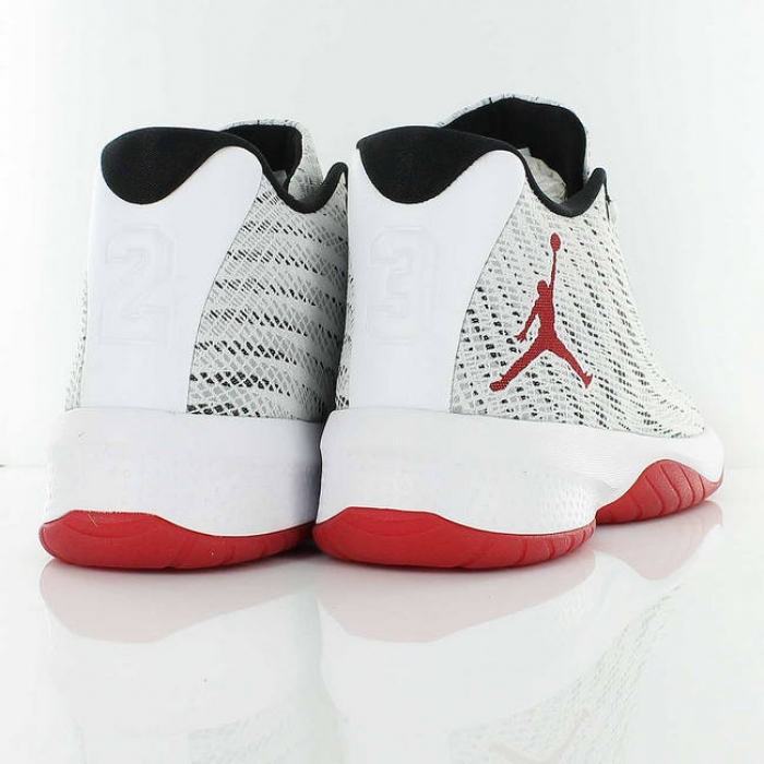 Купить Баскетбольные кроссовки Jordan B. Fly | 881444-101 в Москве или заказать доставку на Slamdunk.su