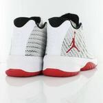 Баскетбольные кроссовки Jordan B. Fly - картинка