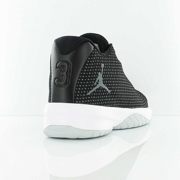 Купить Детские баскетбольные кроссовки Jordan B. Fly (GS) | 881446-011 в Москве или заказать доставку на Slamdunk.su