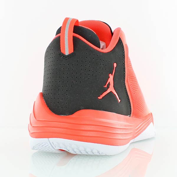 Купить Баскетбольные кроссовки Jordan CP3.IX AE | 833909-603 в Москве или заказать доставку на Slamdunk.su