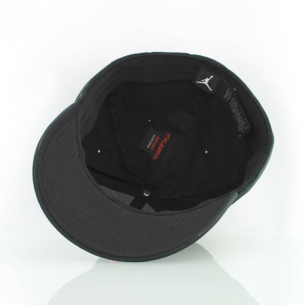 Купить Бейсболка Jordan Flex-Fit | 606365-010 в Москве или заказать доставку на Slamdunk.su