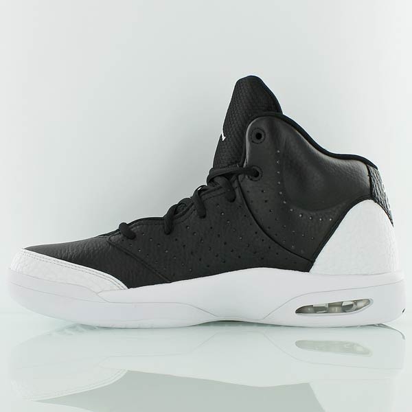 Купить Кроссовки Jordan Flight Tradition  | 819472-010 в Москве или заказать доставку на Slamdunk.su