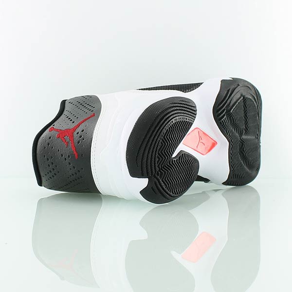Купить Детские баскетбольные кроссовки Jordan Super.Fly 4 PO (GS) | 819165-002 в Москве или заказать доставку на Slamdunk.su