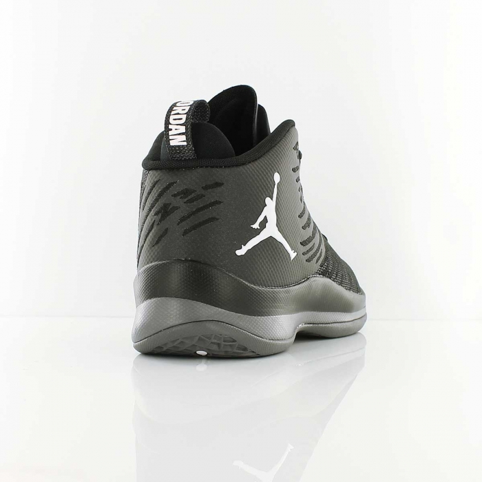 Купить Детские баскетбольные кроссовки Jordan Super.Fly 5 BG | 844689-005 в Москве или заказать доставку на Slamdunk.su