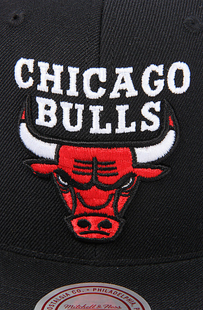 Купить Кепка Mitchell & Ness Chicago Bulls | Chicago NL15Z в Москве или заказать доставку на Slamdunk.su