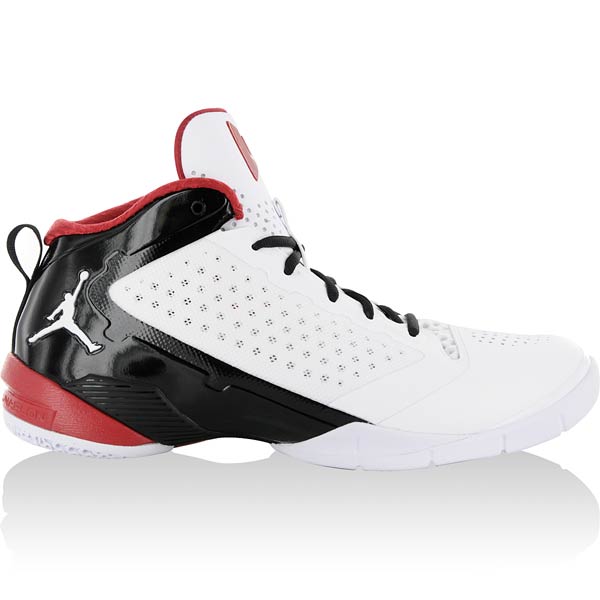 Баскетбольные кроссовки Jordan Fly Wade 2 - картинка