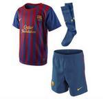 Детский футбольный комплект Nike FC Barcelona 11/12 - картинка
