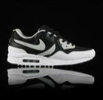Кроссовки Nike Air Max Light - картинка