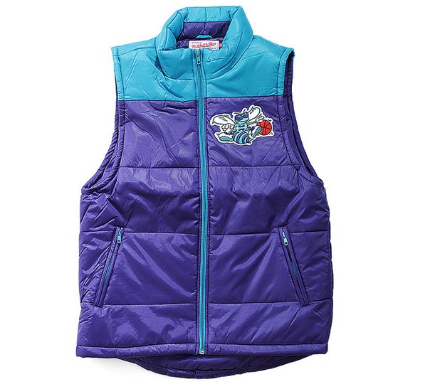 Купить Жилет Mitchell & Ness Charlotte Hornets | Charlotte 500 в Москве или заказать доставку на Slamdunk.su