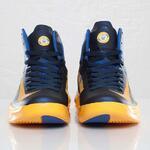 Баскетбольные кроссовки Nike Lunar Hyperdunk 2012 - картинка