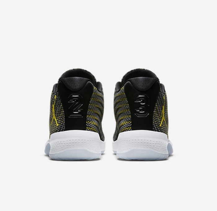 Купить Баскетбольные кроссовки Jordan B. Fly  | 881444-014 в Москве или заказать доставку на Slamdunk.su