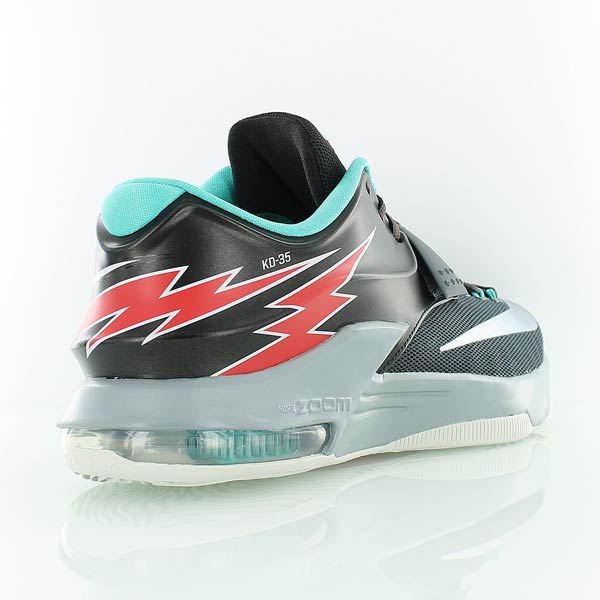 Купить Баскетбольные кроссовки Nike KD 7 “Flight” | 653996-005 в Москве или заказать доставку на Slamdunk.su