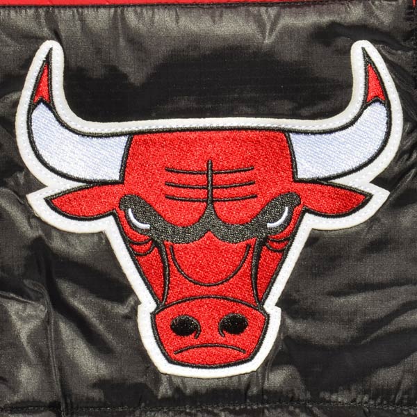 Купить Жилет Mitchell & Ness  CHICAGO BULLS WINNING TEAM VEST | CHICAGO-010 в Москве или заказать доставку на Slamdunk.su