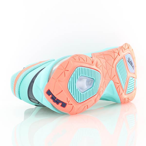Купить Баскетбольные кроссовки Nike Ambassador VII | 705269-484 в Москве или заказать доставку на Slamdunk.su