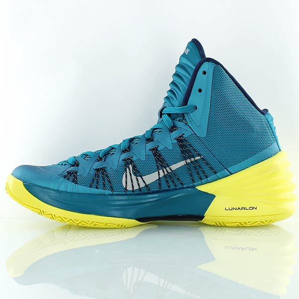 Nike Hyperdunk 2013