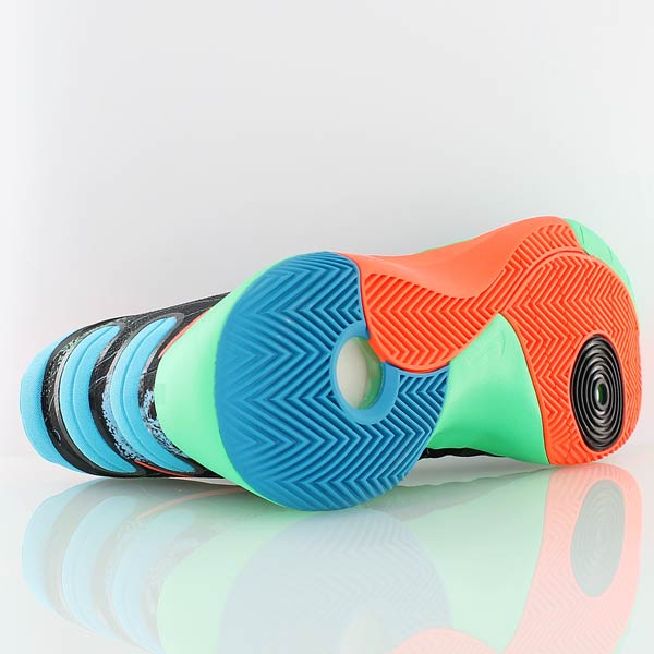 Купить Баскетбольные кроссовки Nike Hyperdunk 2015 Premium  | 749567-084 в Москве или заказать доставку на Slamdunk.su