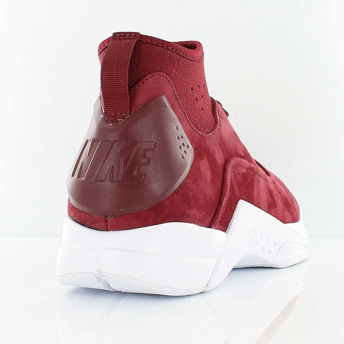 Купить Кроссовки Nike Hyperdunk Low CRFT | 880881-600 в Москве или заказать доставку на Slamdunk.su