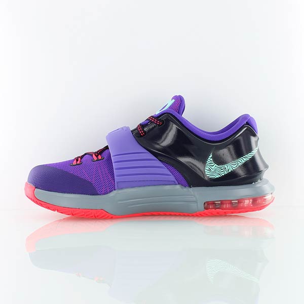 Купить Детские баскетбольные кроссовки Nike KD 7 (GS) | 669942-500 в Москве или заказать доставку на Slamdunk.su
