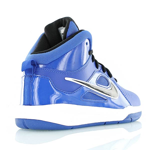 Nike Team Hustle D6 599187 400