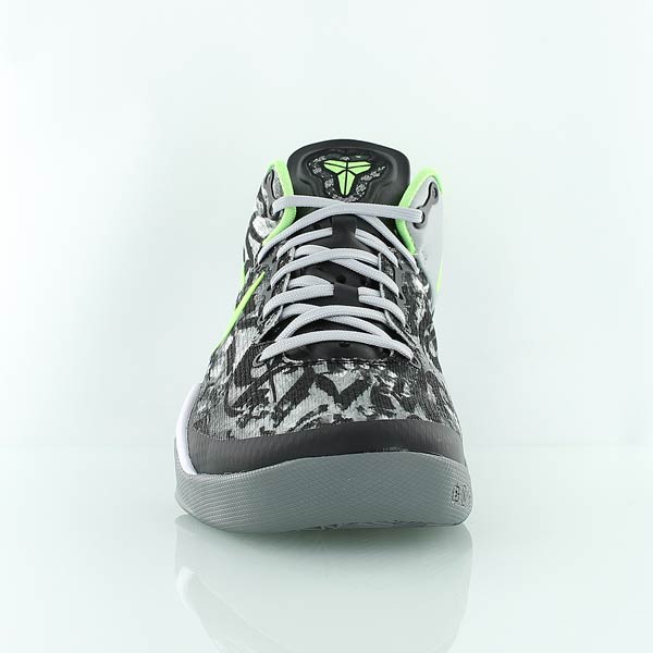 Купить Баскетбольные кроссовки Nike Kobe 8 System | 555035-100 в Москве или заказать доставку на Slamdunk.su