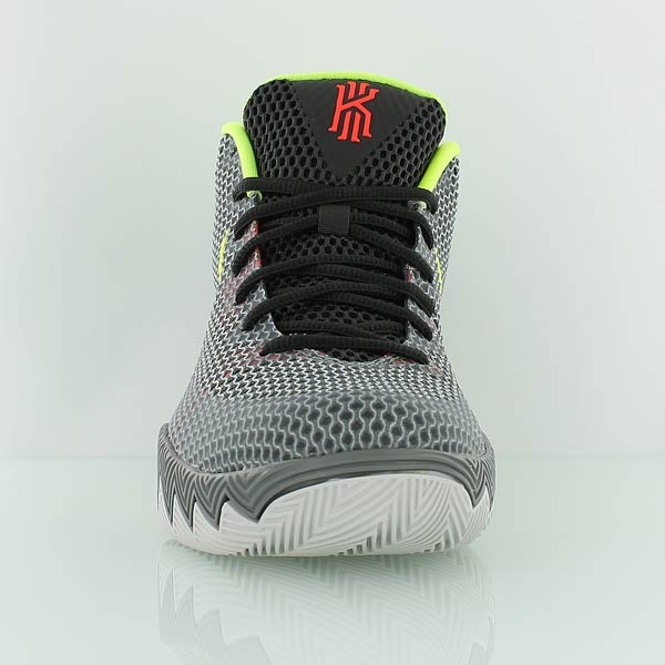 Купить Баскетбольные кроссовки Nike Kyrie 1 | 705277-270 в Москве или заказать доставку на Slamdunk.su