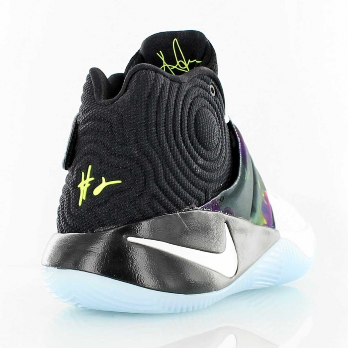 Купить Баскетбольные кроссовки Nike Kyrie 2 | 819583-110 в Москве или заказать доставку на Slamdunk.su