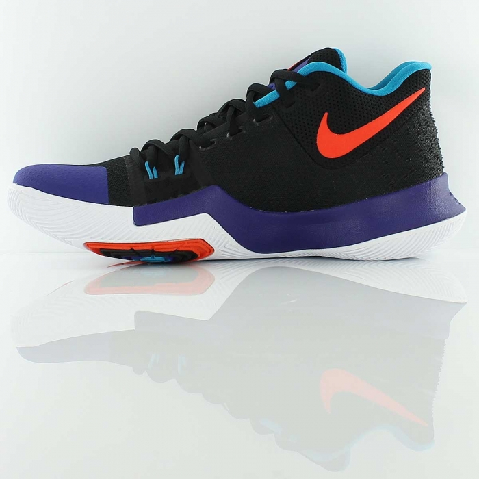nike kyrie 3 kyrache light
