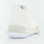Баскетбольные кроссовки Nike Kyrie 3 "Ivory" - картинка