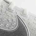 Баскетбольные кроссовки Nike Kyrie 3 "Chrome” | 852395-103