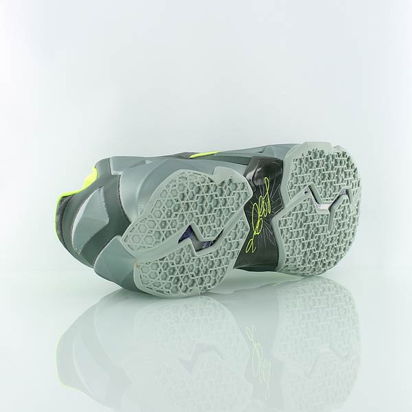 Купить Баскетбольные кроссовки Nike Lebron XI | 616175-300 в Москве или заказать доставку на Slamdunk.su