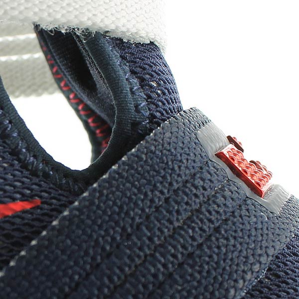 Купить Десткие баскетбольные кроссовки Nike Lebron Soldier 10 (GS) | 845121-416 в Москве или заказать доставку на Slamdunk.su