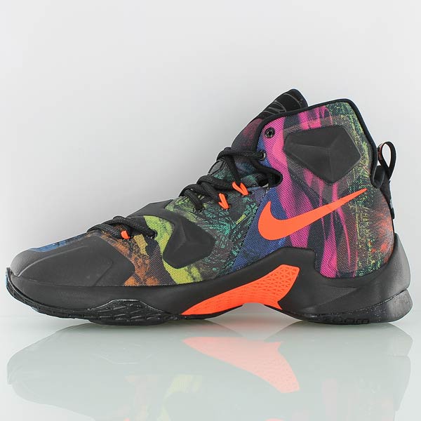 Купить Баскетбольные кроссовки Nike Lebron XIII 'The Akronite Philosoph | 807219-008 в Москве или заказать доставку на Slamdunk.su