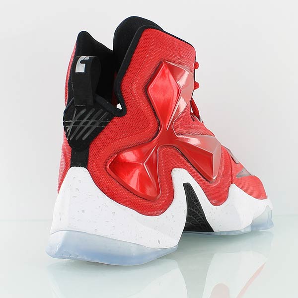 Купить Баскетбольные кроссовки Nike Lebron XIII "Home" | 807219-610 в Москве или заказать доставку на Slamdunk.su