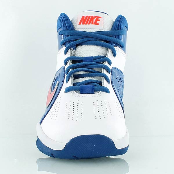 Купить Детские баскетбольные кроссовки Nike Team Hustle D 6 (GS) | 599187-101 в Москве или заказать доставку на Slamdunk.su