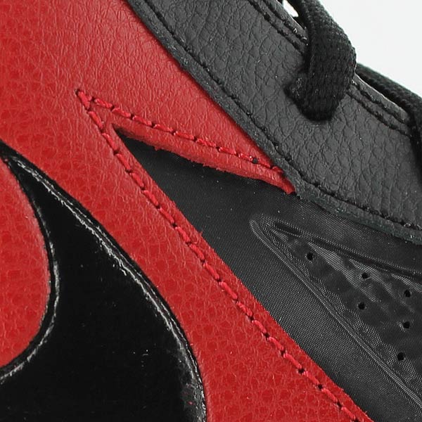 Купить Баскетбольные кроссовки Nike Team Hustle D7 (GS) | 747998-003 в Москве или заказать доставку на Slamdunk.su