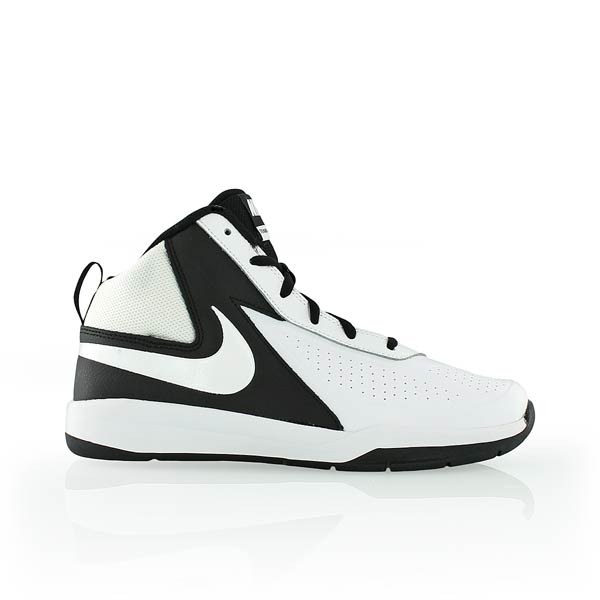 nike hustle d7