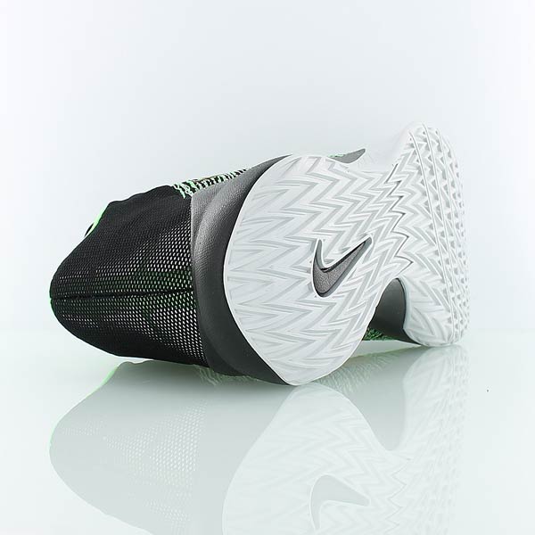 Купить Баскетбольные кроссовки Nike Zoom Ascention | 832234-002 в Москве или заказать доставку на Slamdunk.su