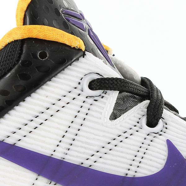 Купить Баскетбольные кроссовки Nike Zoom Kobe VII System | 488371-103 в Москве или заказать доставку на Slamdunk.su