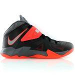 Баскетбольные кроссовки Nike Zoom Soldier VII - картинка