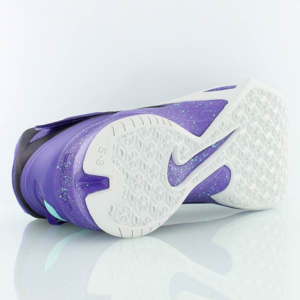Купить Баскетбольные кроссовки Nike Zoom Soldier 8(Lebron) | 653641-505 в Москве или заказать доставку на Slamdunk.su