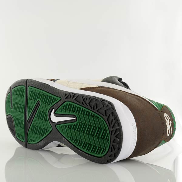 Купить Кроссовки Nike 6.0 Zoom Mogan 2 | 386390-017 в Москве или заказать доставку на Slamdunk.su