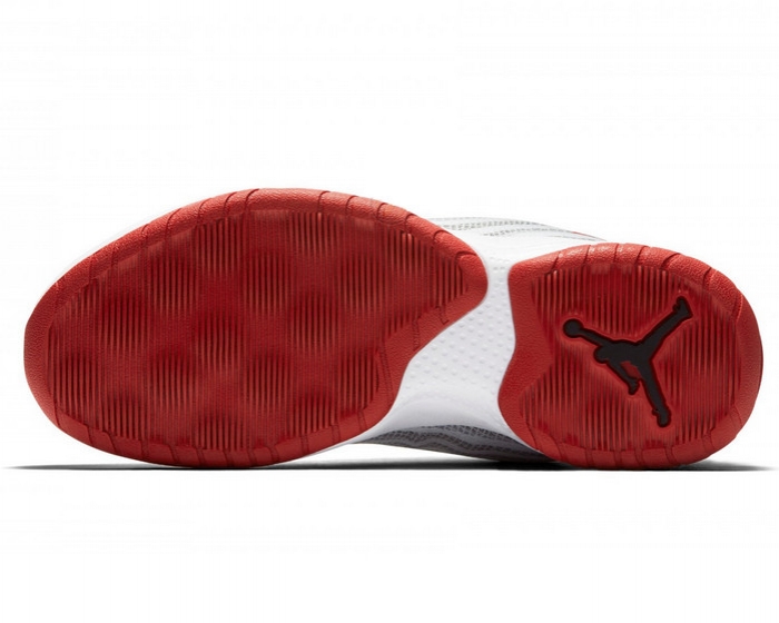 Купить Детские баскетбольные кроссовки Jordan B. Fly (GS) | 881446-101 в Москве или заказать доставку на Slamdunk.su