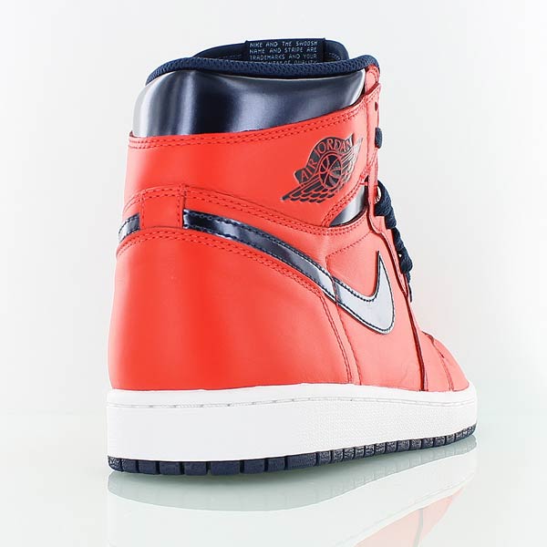 Купить Кроссовки Air Jordan 1 Retro High | 555088-606 в Москве или заказать доставку на Slamdunk.su
