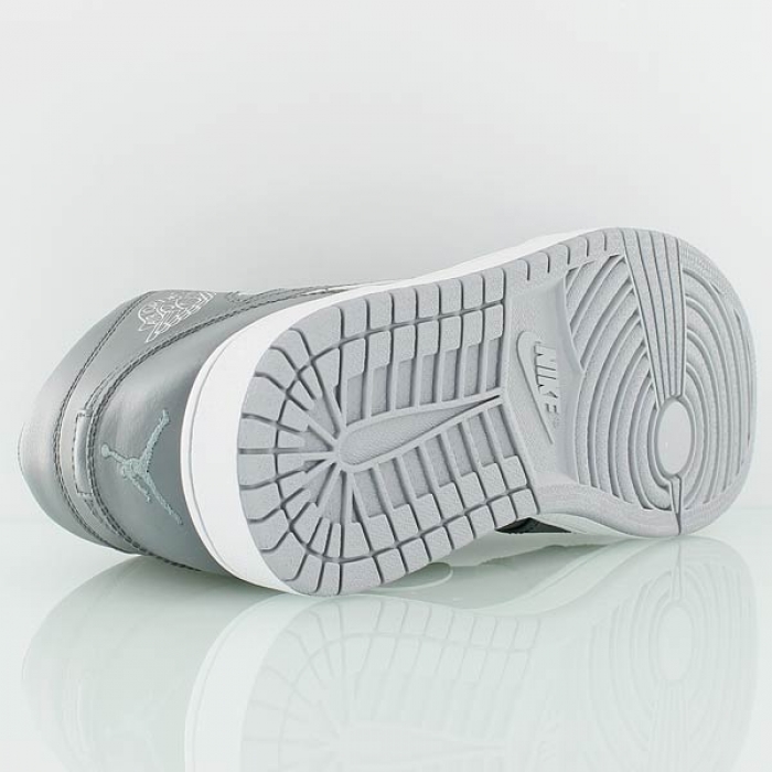 Купить Кроссовки Air Jordan 1 Mid | 554724-031 в Москве или заказать доставку на Slamdunk.su