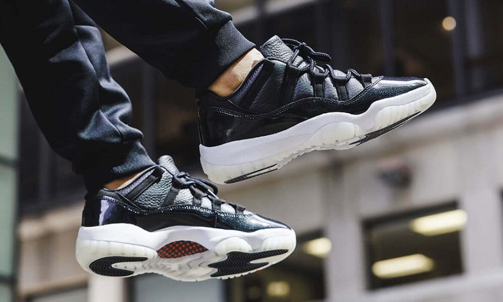 NIKE AIR JORDAN 11 RETRO LOW 72-10